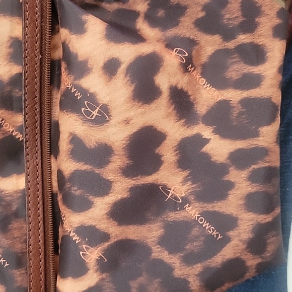 SOLD -B. Makowsky Genuine Leather Handbag Brown EUC w/ Dust Bag - Picture 11 of 13